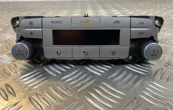 Ford Mondeo MK IV Climate control unit 7S7T18C612AF 0259A W8GB91936