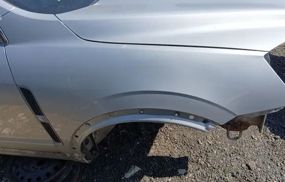 Opel Antara Fender
