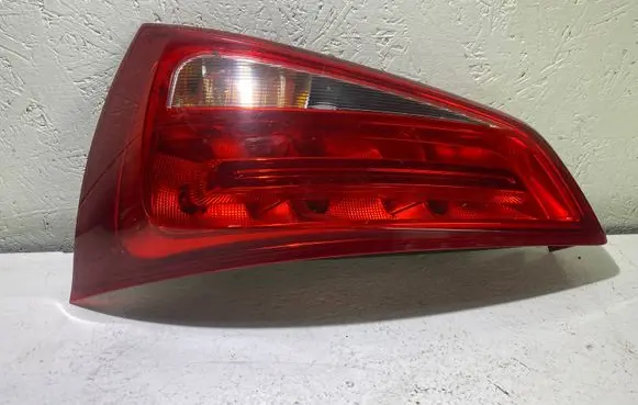 Audi A1 Rear/tail lights 8X0945094 01043602 0458063512