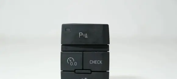 Audi Q7 4L Parking (PDC) sensor switch 4L1927123A