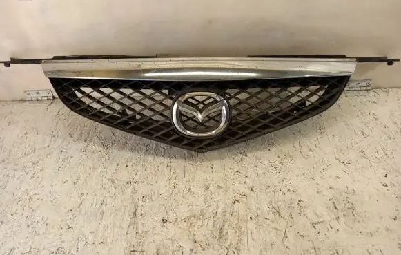 Mazda Premacy Front grill C14550712