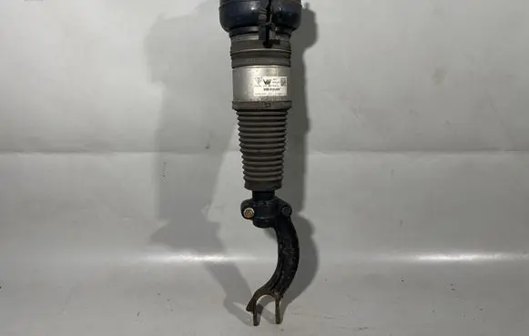 Porsche Macan (95B) Front air suspension shock absorber 95B616039
