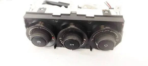 Peugeot 308 Climate control unit