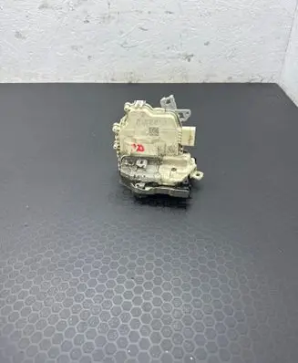Audi Q5 SQ5 8R Front door lock 8J1837016C