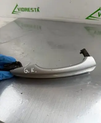 Rear door exterior handle