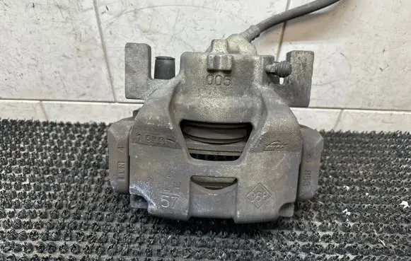 Renault Megane III Front brake caliper