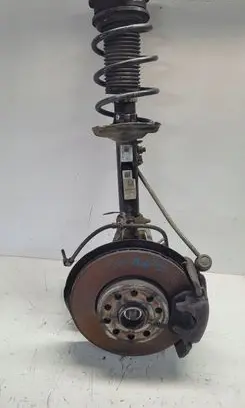 Volkswagen Golf VII Front wheel hub spindle knuckle 5Q0413023FJ