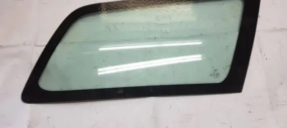 Ford Focus Rear side window