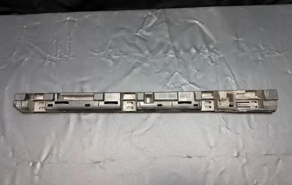 Volvo V60 Sill supporting ledge 31448921