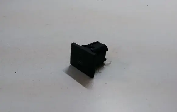 Windscreen/window heater switch