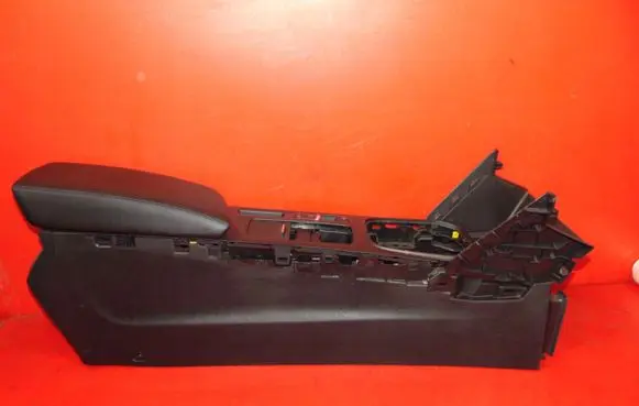 Renault Megane IV Center console 