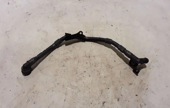 Volvo XC60 Engine coolant pipe/hose 32138984