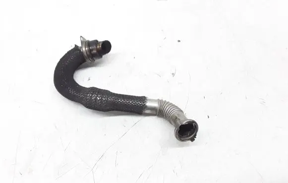 Ford Focus EGR valve line/pipe/hose 9646996980