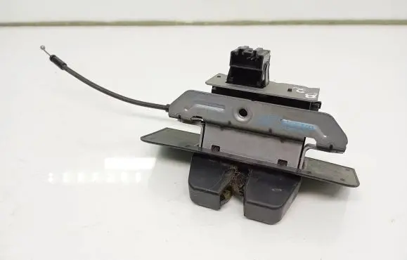 Volvo V70 Tailgate/trunk/boot lock/catch/latch 31333543 233612