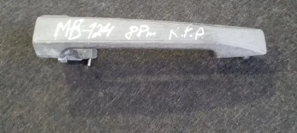 Mercedes-Benz E W124 Front door exterior handle