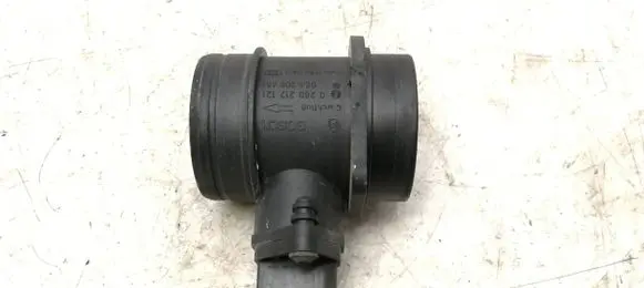 Volkswagen Golf IV Mass air flow meter 06A906461 0280217121