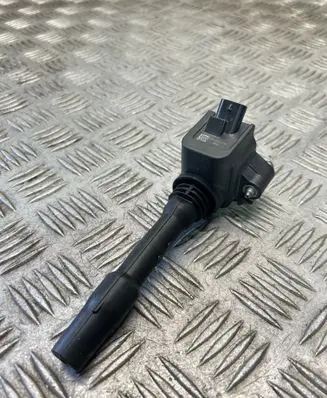 BMW 2 F45 High voltage ignition coil 8678438