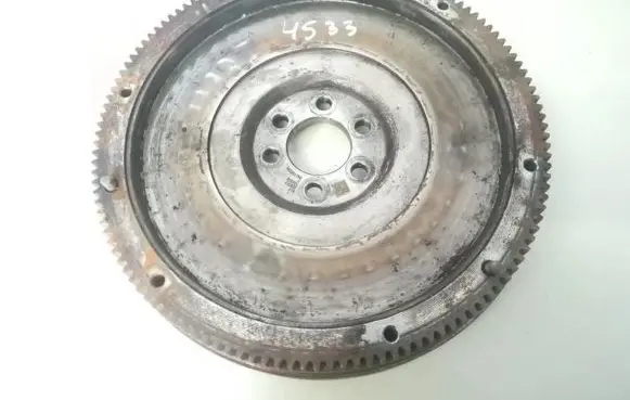 Volkswagen Golf VII Flywheel 04l105273