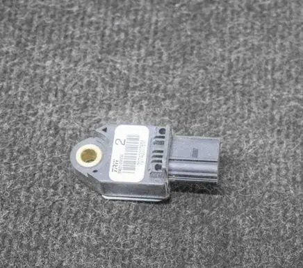 Toyota Hilux (AN120, AN130) Airbag deployment crash/impact sensor 898310W050