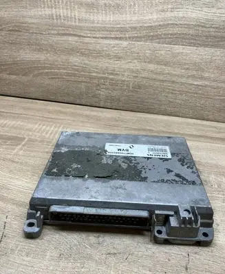Renault Laguna I Engine control unit/module HOM7700860308 S101725111