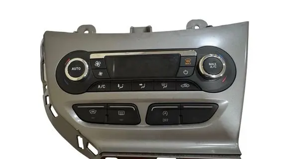 Ford Focus Climate control unit BM5T18C612CL WK3A32504