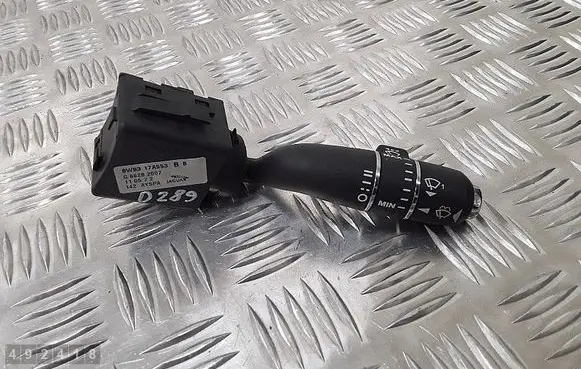 Jaguar XF X250 Wiper switch 8W8317A553B