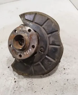 Volkswagen Touran I Front wheel hub spindle knuckle