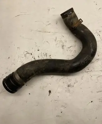 Audi A6 S6 C6 4F Engine coolant pipe/hose 4F0121101