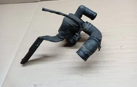 Volkswagen PASSAT B7 Electric auxiliary coolant/water pump 5N0965561A