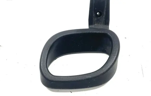 Chevrolet Volt I Seat adjustment handle 