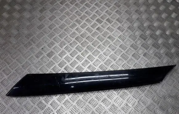 Skoda Fabia Mk2 (5J) Front door glass trim molding 5j6853264a