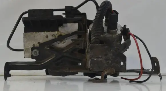 Audi A6 S6 C5 4B ABS Pump 8E0614111AS