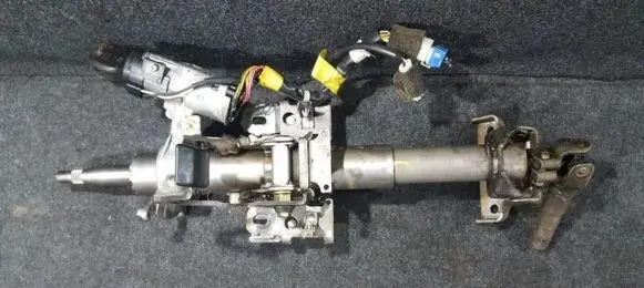 Hyundai Lantra II Steering wheel axle