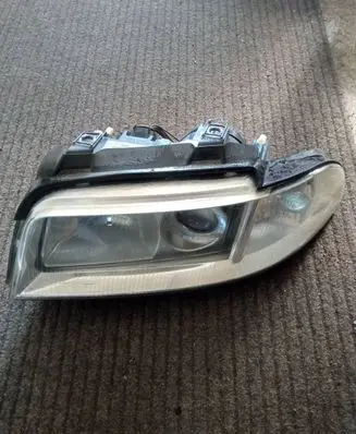 Audi A4 S4 B5 8D Headlight/headlamp 8H0012210D 8D0941029AK