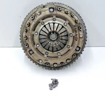 Dacia Sandero III Clutch set kit 302102441R 301019176R