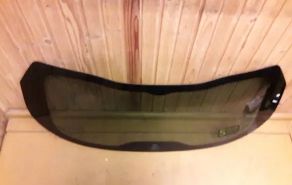 Renault Kadjar Rear windscreen/windshield window 43R004524