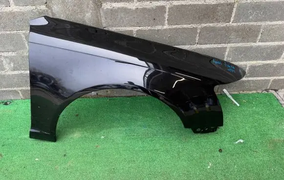 Audi A6 S6 C6 4F Fender 