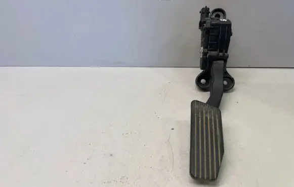 KIA Sportage Accelerator throttle pedal 060627C0049 327001FXXX