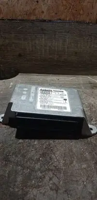 Renault Scenic II - Grand scenic II Airbag control unit/module 8200401303