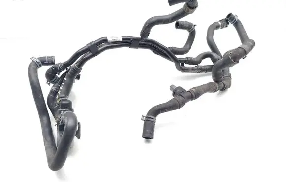 Skoda Superb B8 (3V) Engine coolant pipe/hose 5Q0121064CP 5Q0906457C