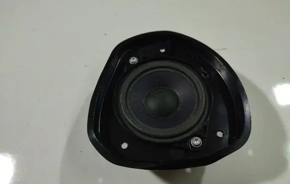 Opel Astra H Front door speaker 7L5035415