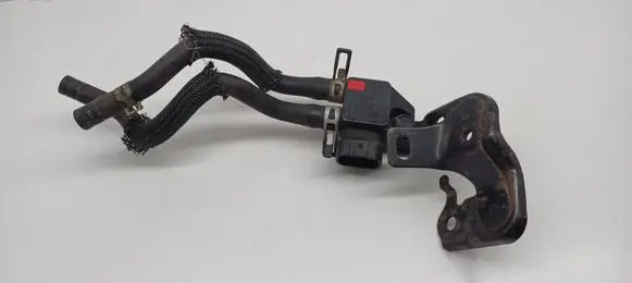 Toyota Avensis T270 Exhaust gas pressure sensor 8948120030