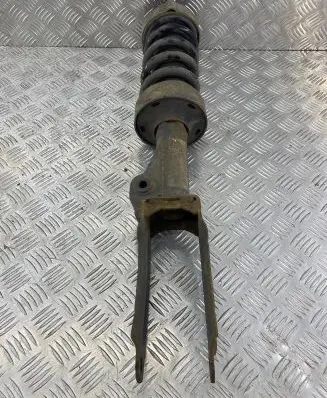 Volkswagen Touareg II Front shock absorber/damper