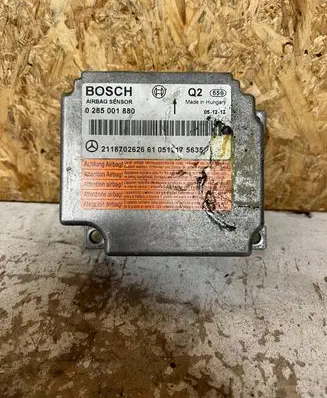 Mercedes-Benz E W211 Airbag control unit/module 2118702626 0285001880