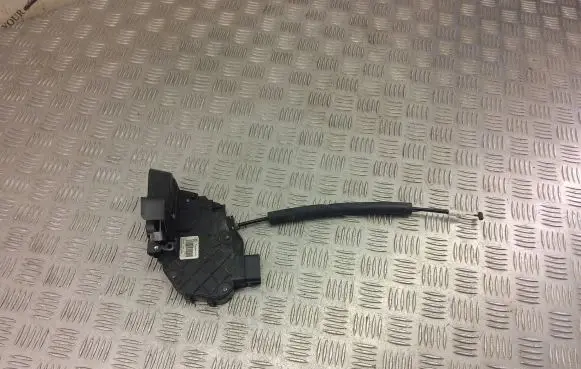 Jaguar XF X250 Rear door lock 7H5A26412AC
