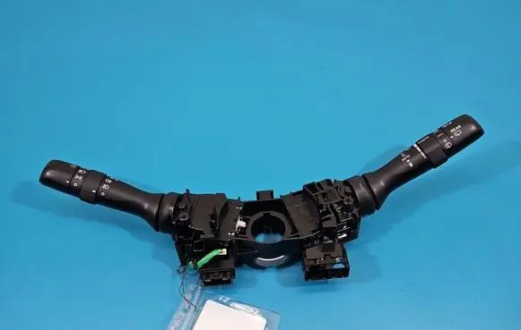 Lexus CT 200H Headlight wiper switch 42111-17F534 IMPRK1524589