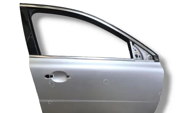 Volvo V70 Front door