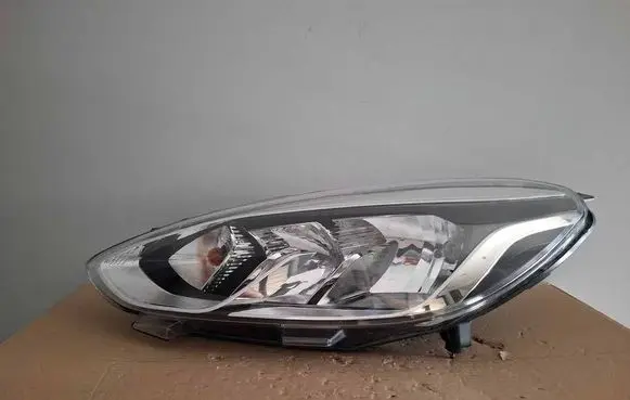 Ford Fiesta Headlight/headlamp H1BB13W030AE 175LL25168