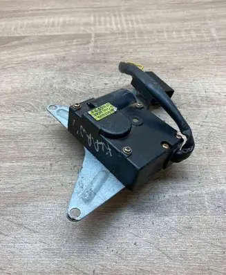 Hyundai i30 Air flap motor/actuator D266BA95A