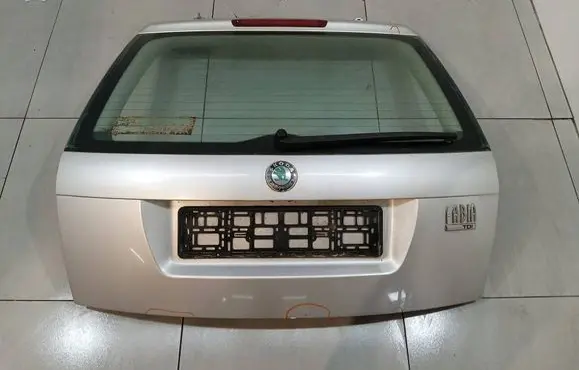 Skoda Fabia Mk1 (6Y) Tailgate/trunk/boot lid